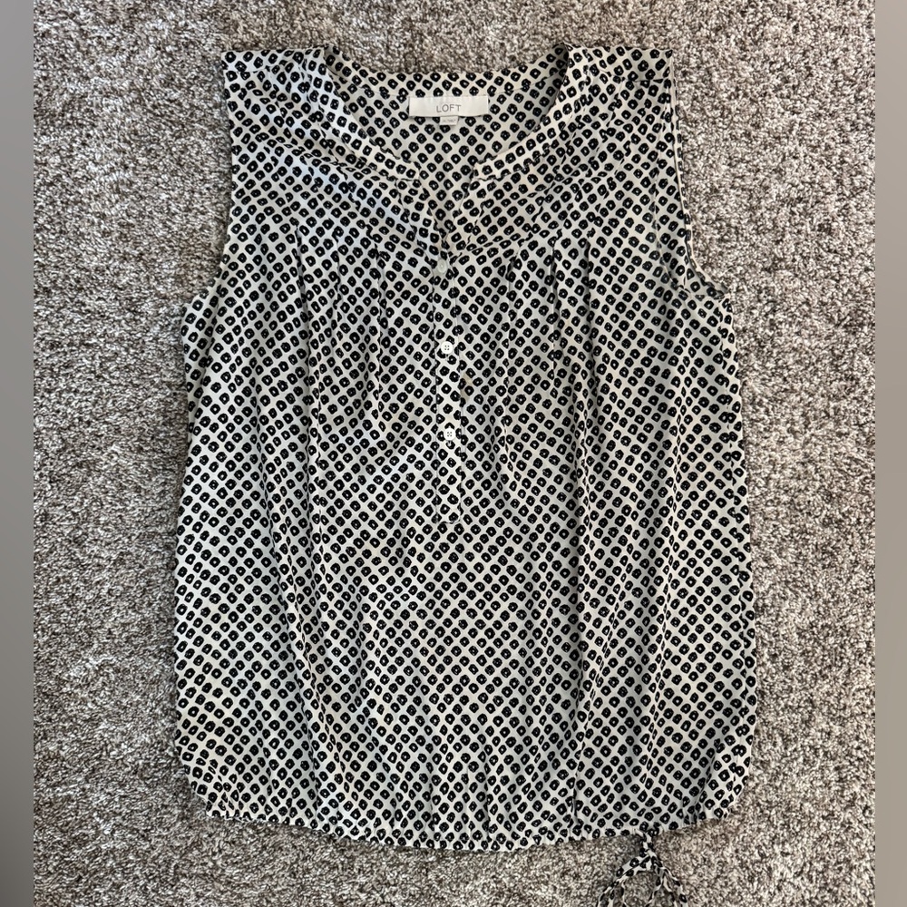 LOFT Geometric Sleeveless Blouse in Black and White